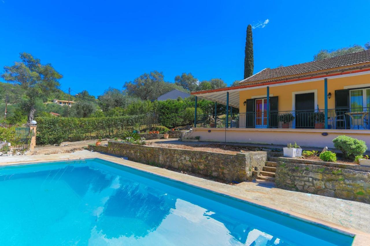Villa Valentina Peritheia Buitenkant foto